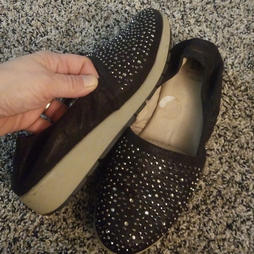 Shoes - Picture 3 of 3